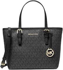 Bolso MK Michael Kors Carry: Estilo y Funcionalidad en Cada Viaje