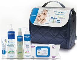 Bolso Mustela: Comodidad y Estilo para los Primeros Pasos de tu Bebé