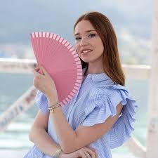 Abanicos Plegables MAPIMANIA: Lleva el Frescor Contigo