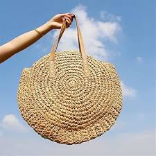 Bolso Rafia Redondo: El Accesorio Bohemio Perfecto para Vacaciones