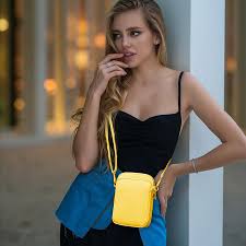 JANKS Pequeña Cruzada: El Mini Bolso Ideal para Mujer