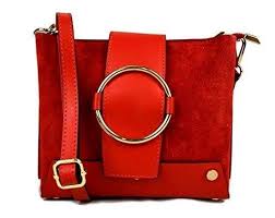 Bolso Mujer Rojo con Tachuelas - Estilo y Funcionalidad