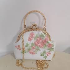 Bolso Bandolera Bordado Rosas - Estilo Vintage Inigualable