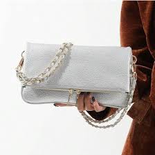 Bolso Zadig: El Complemento Perfecto para Adolescentes