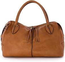 Bolso Bowling Soft Mujer en Camel: Elegancia y Versatilidad