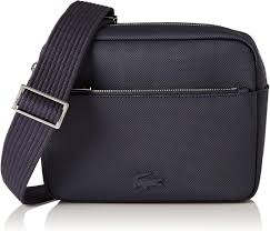 Bolso Lacoste Hombre: Elegancia y Funcionalidad en Cada Detalle