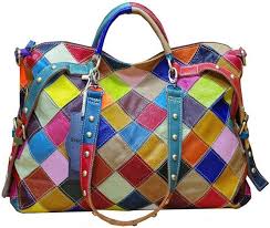 Bolso Multicolor Kurkurkur Decorado: Estilo y Versatilidad para Cada Ocasión